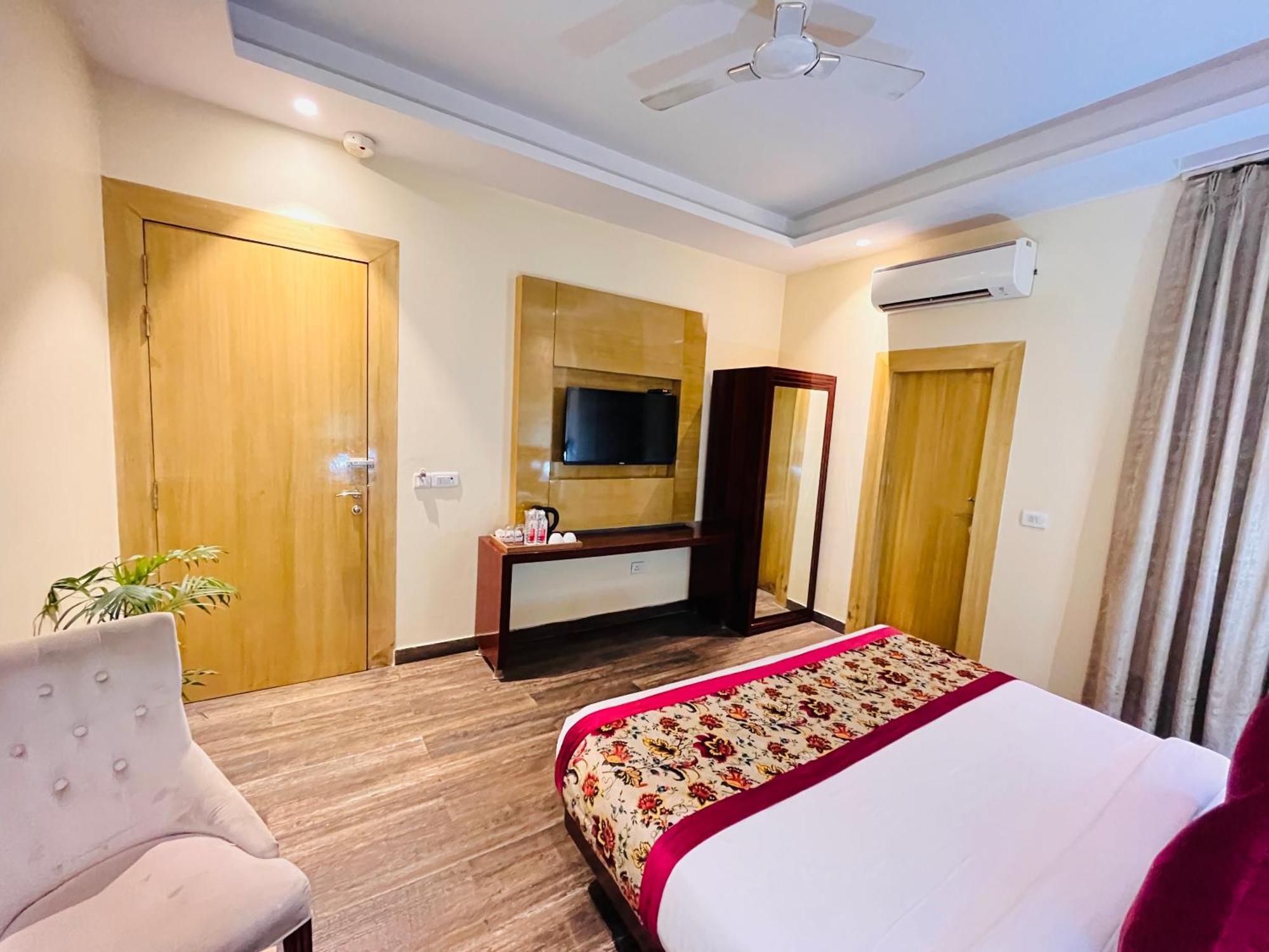Hotel Banz Near Indira Gandhi Airport Delhi New Delhi Luaran gambar