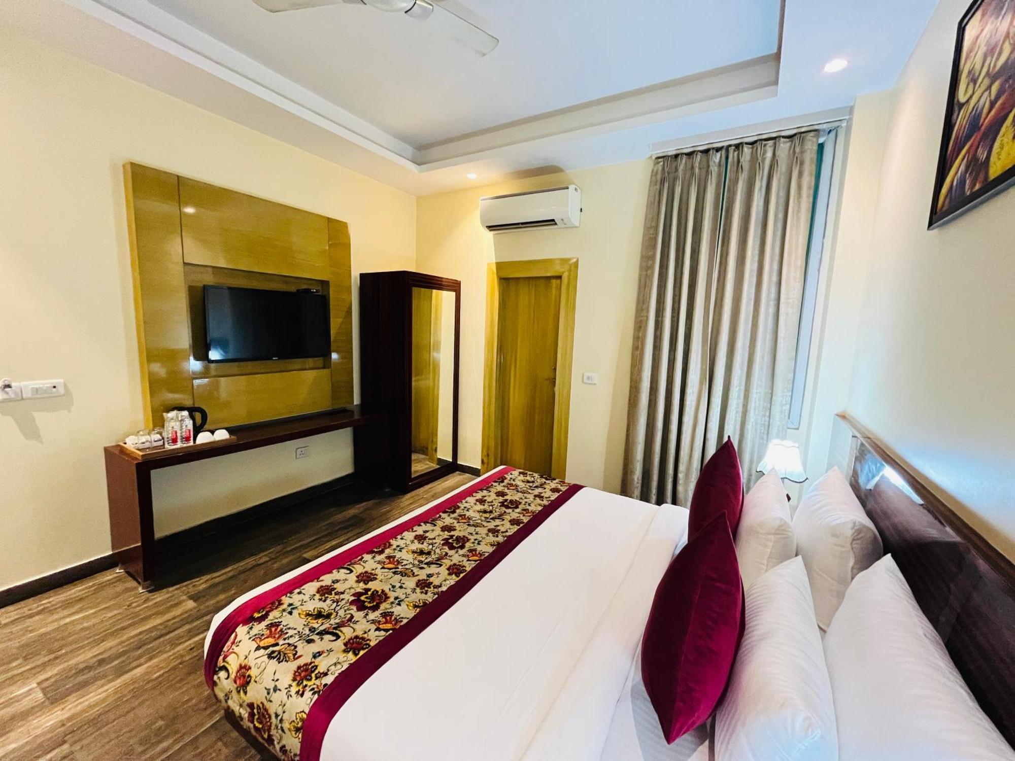 Hotel Banz Near Indira Gandhi Airport Delhi New Delhi Luaran gambar