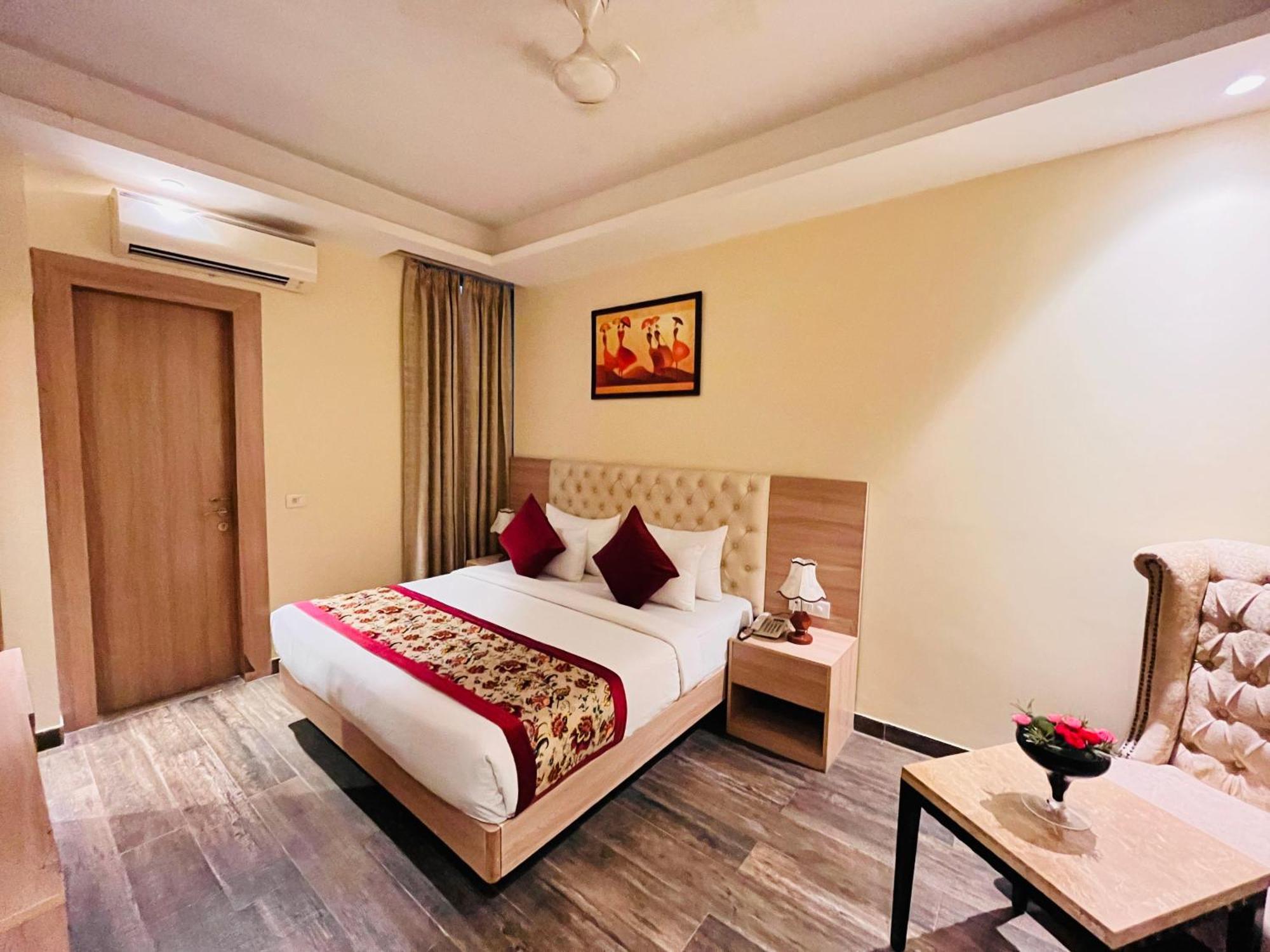 Hotel Banz Near Indira Gandhi Airport Delhi New Delhi Luaran gambar