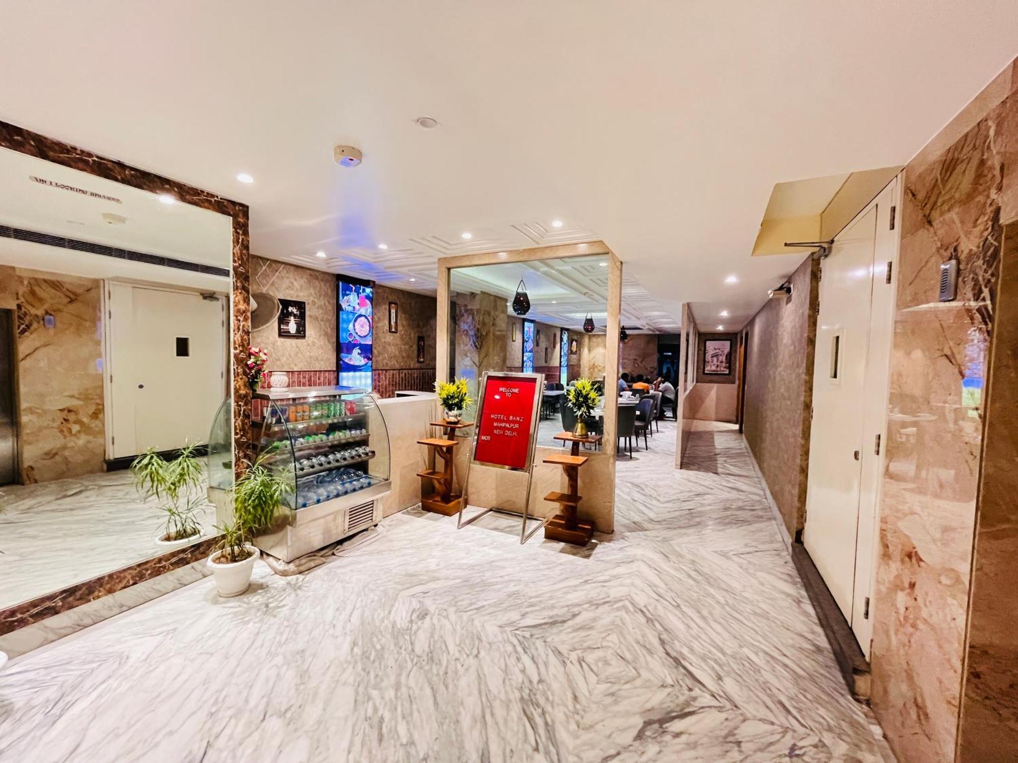 Hotel Banz Near Indira Gandhi Airport Delhi New Delhi Luaran gambar